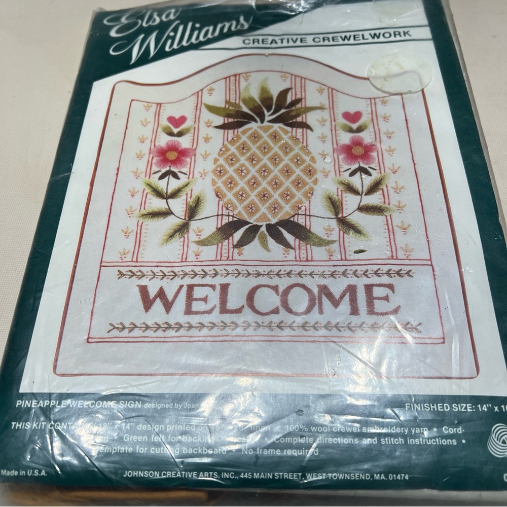 Elsa Williams creative crewelwork kit, Welcome